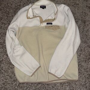 Cream Patagonia Fleece